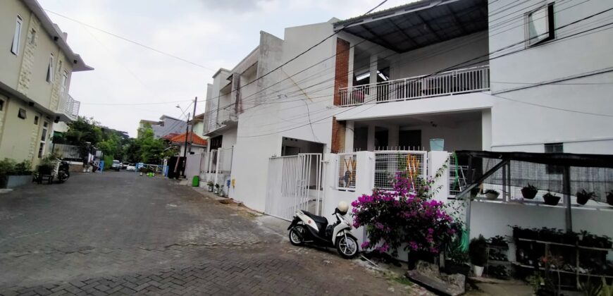 Rumah Kost dijual Jalan Sigura gura Dekat Unibraw dan UIN kota Malang