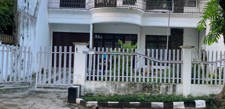 Rumah dijual daerah Jalan Megamendung Dieng Dekat Universitas Merdeka Malang