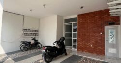 Rumah Kost dijual di daerah Jalan Bunga Cengkeh dekat Soekarno Hatta kota Malang Kondisi Baru dan Full Furnish