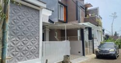 Rumah Baru siap Huni di Jual di Perumahan Tidar dekat Machung Kota Malang