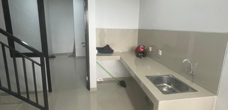 Rumah Kost Premium Ready Stock Dijual di Jalan Sigura gura barat dekat Kampus Universitas Islam Negeri Malang
