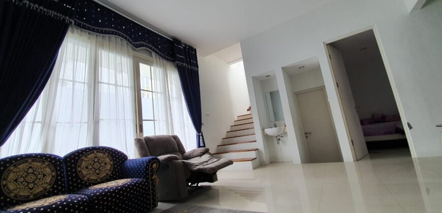 Rumah dijual di Perumahan Green Orchid  Soekarno Hatta Malang Kota