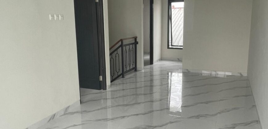 Rumah dijual Kondisi Bangunan Baru Type Minimalis di Sulfat Kota Malang