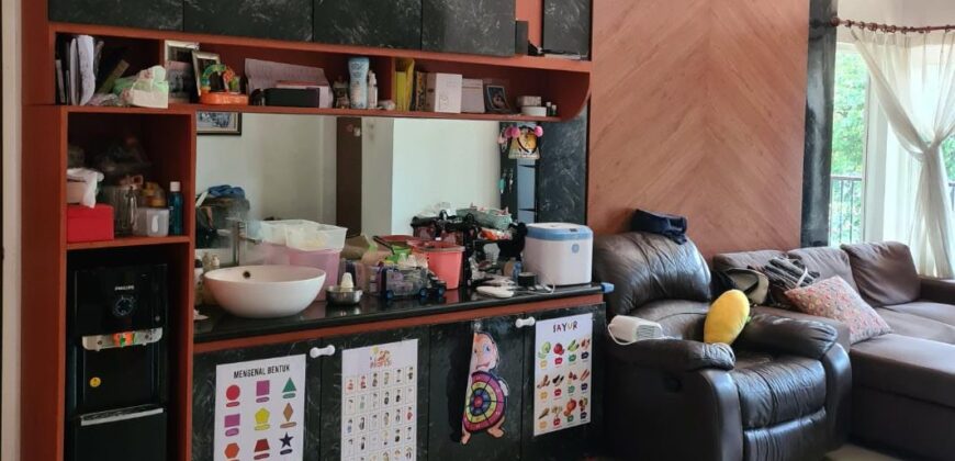 Rumah dijual di Area Jalan Bunga Bunga Dekat dengan Universitas Brawijaya dan Jalan Soekarno Hatta Malang