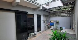 Rumah dijual di daerah Pandanwangi Sulfat Kota Malang 3 Kavling jadi 1