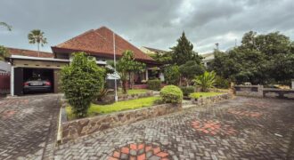 Dijual Rumah Vintage di Kawasan Tumenggung Suryo Kota Malang