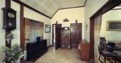 Dijual Rumah Vintage di Kawasan Tumenggung Suryo Kota Malang