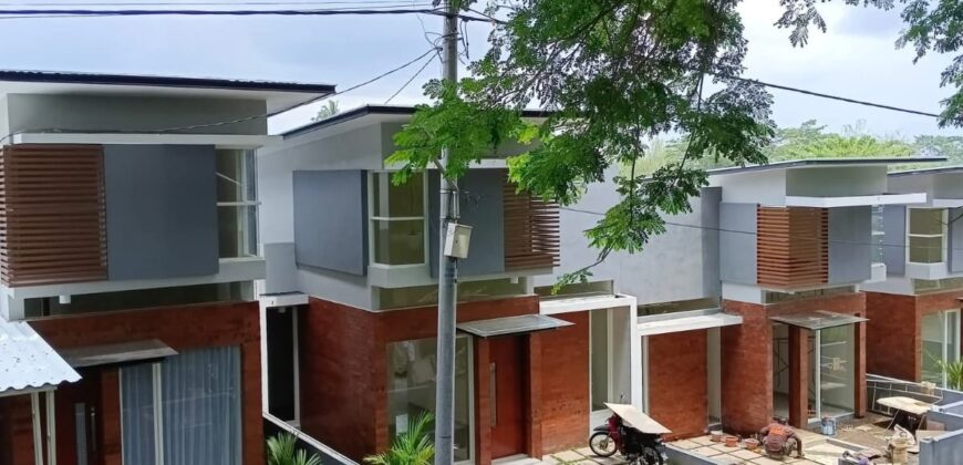 Rumah dijual di Perumahan OZ Residence Tidar Kota Malang