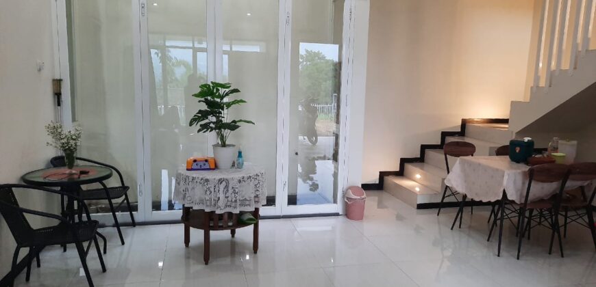 Villa Keluarga dijual di Temas Batu dekat dengan Batu Town Square